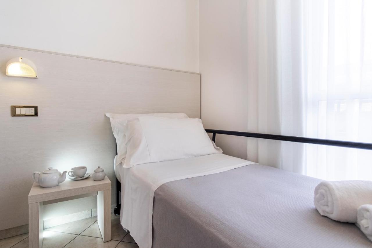 Hotel Tre Rose 리치오네 외부 사진