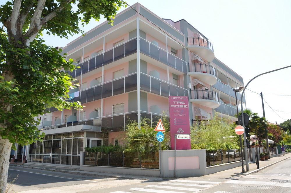 Hotel Tre Rose 리치오네 외부 사진